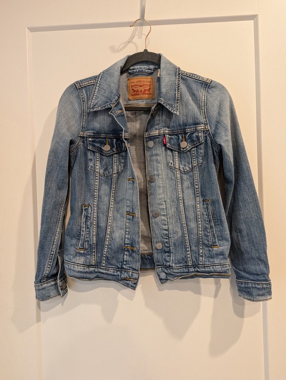 Levi Ladies XS Denim Jean Jacket Short Western Southwestern Cowgirl Country